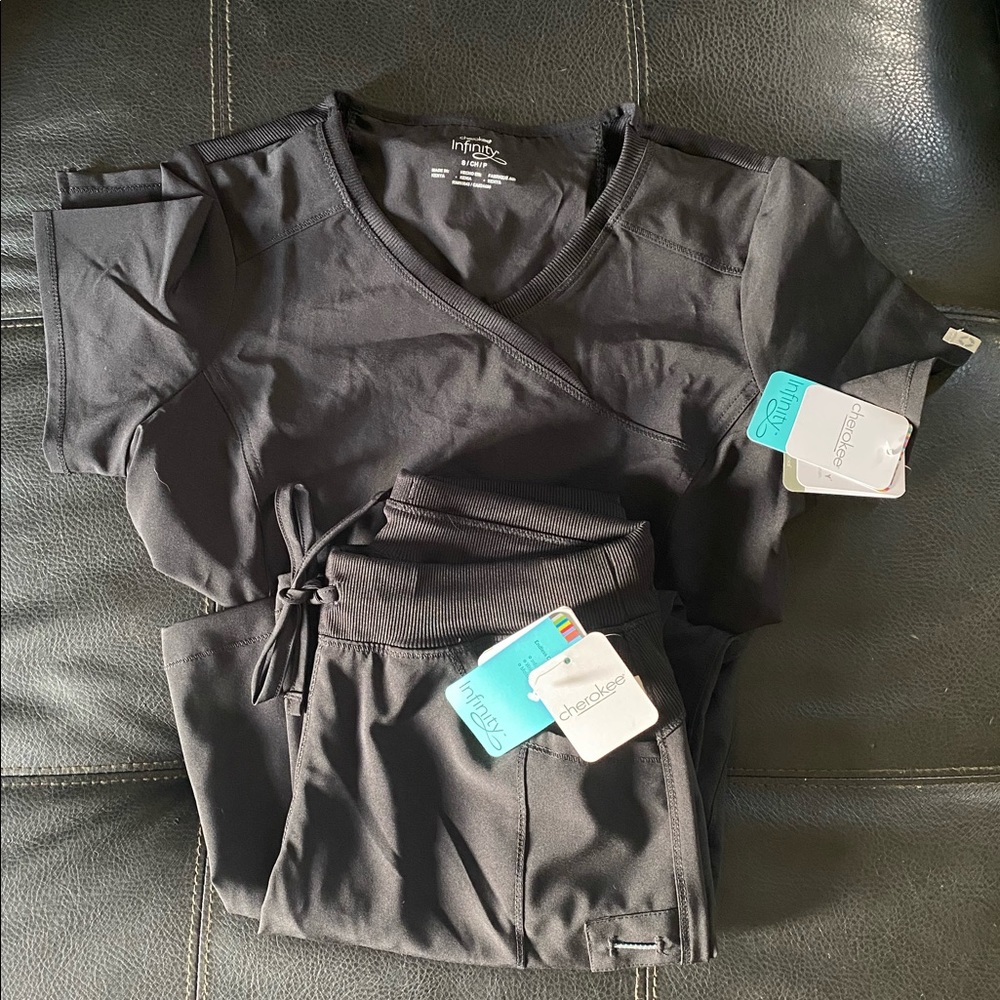 NWT black Cherokee infinity scrub set